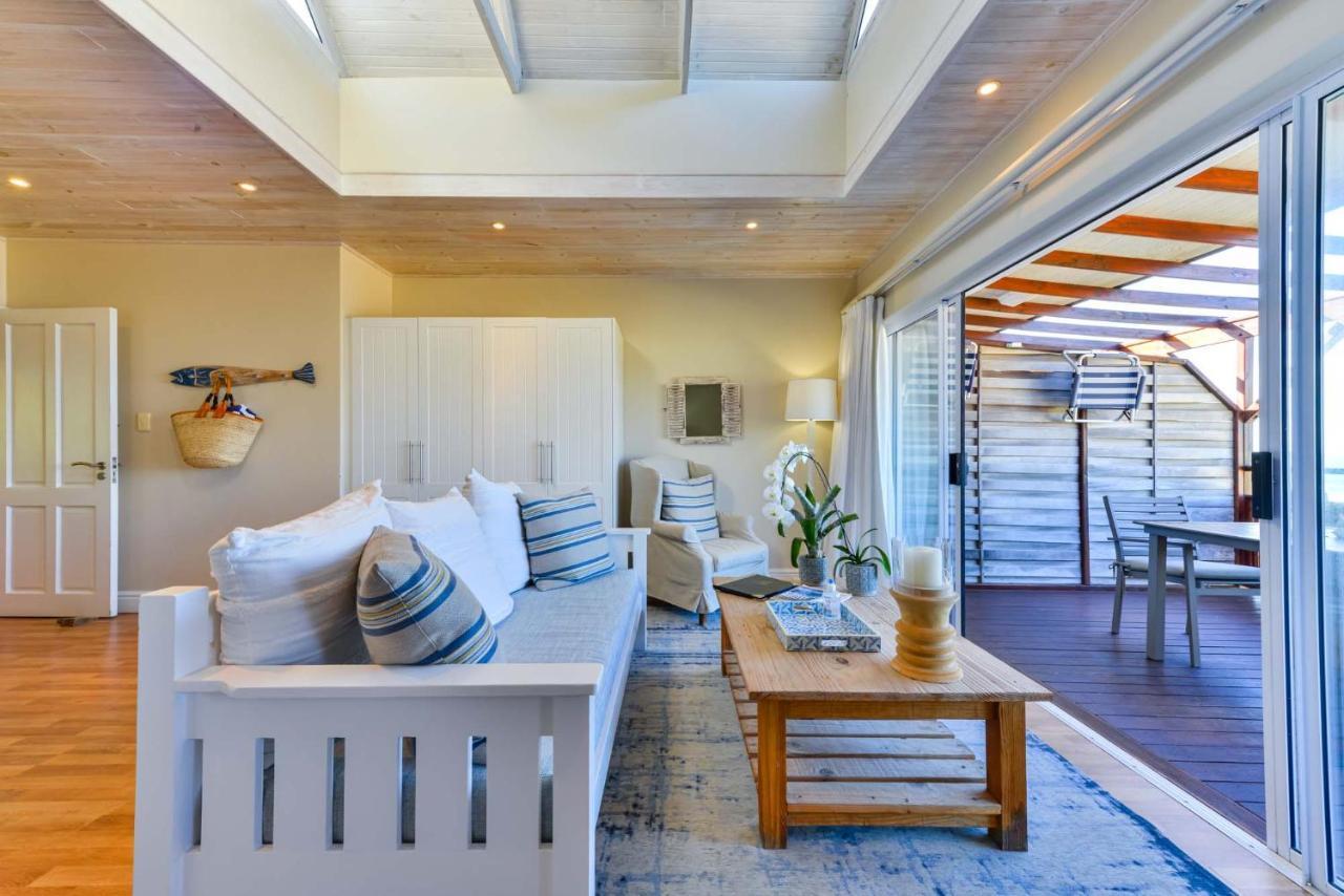 Singing Kettle Beach Lodge Keurboomstrand Esterno foto